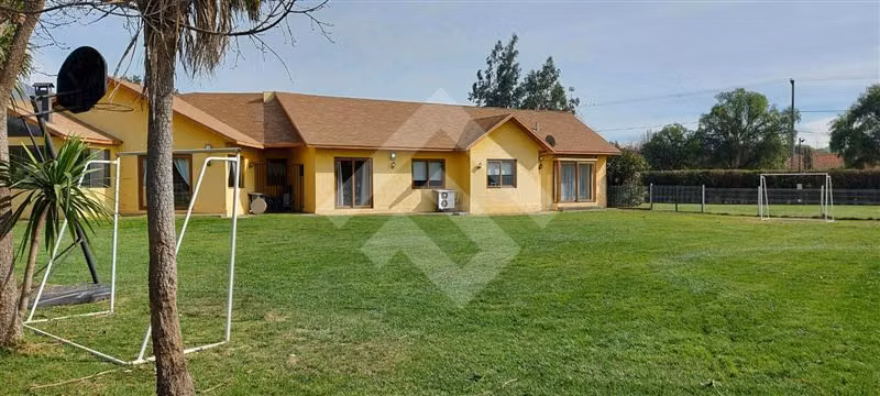 Parcela vendo 7D 5B piscina Quincho Isla de Maipo