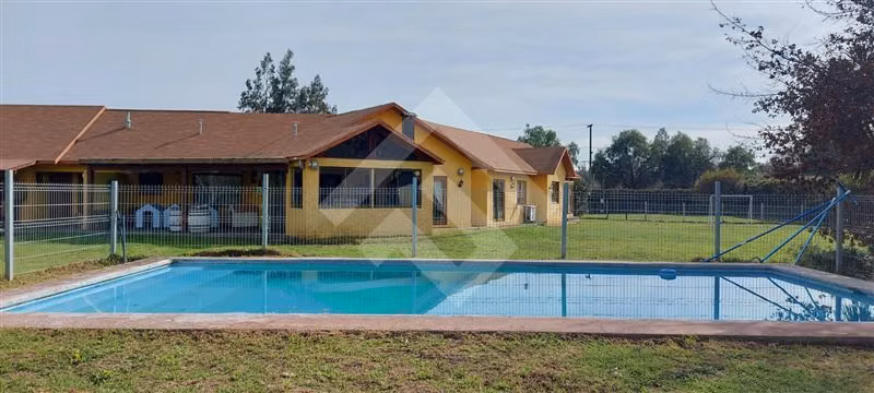 Parcela vendo 7D 5B piscina Quincho Isla de Maipo