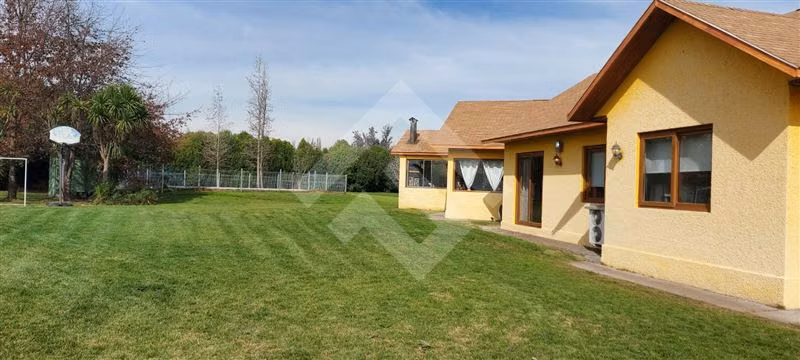 Parcela vendo 7D 5B piscina Quincho Isla de Maipo