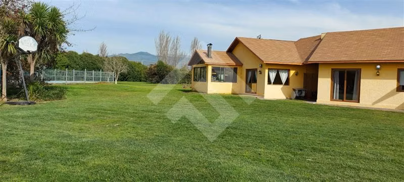 Parcela vendo 7D 5B piscina Quincho Isla de Maipo