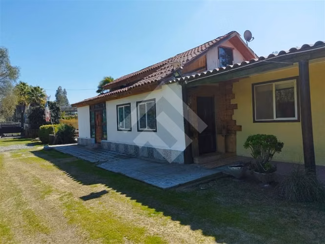 SE VENDE, parcela orilla camino 4 instaciones independiente