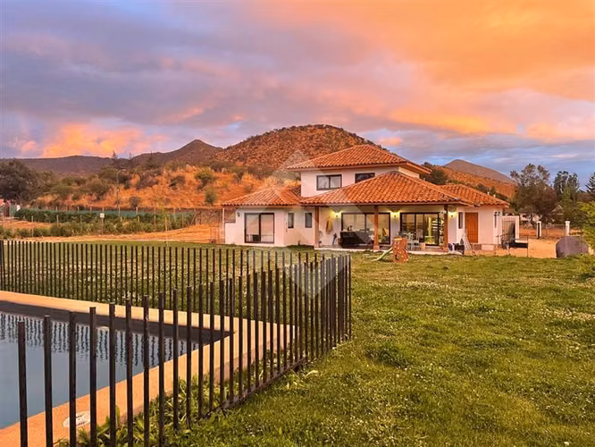 Parcela en venta en Talagante Cond 3dor 3bañ Oliveto