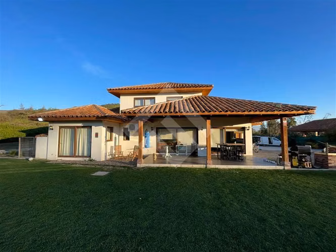 Parcela en venta en Talagante Cond 3dor 3bañ Oliveto