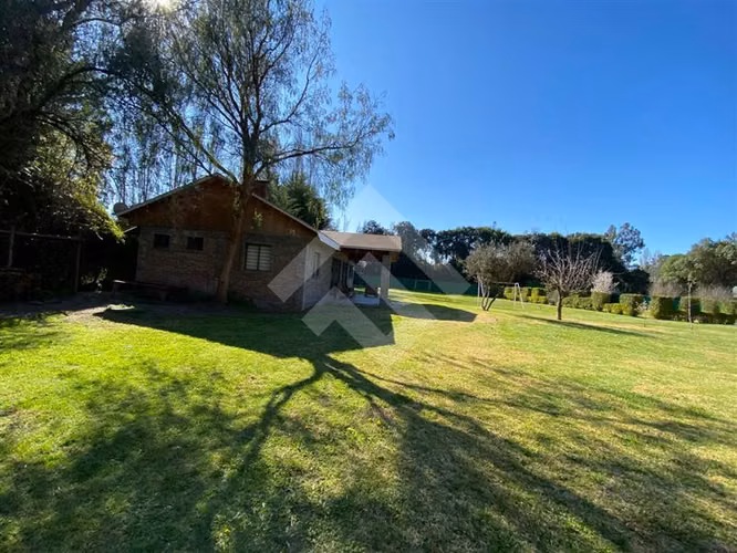 Parcela vendo 7D 8B piscina quincho condominio Talagante
