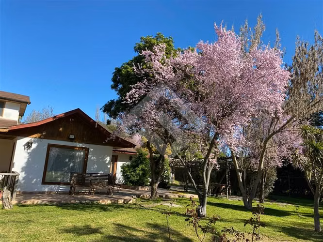Parcela vendo 7D 8B piscina quincho condominio Talagante