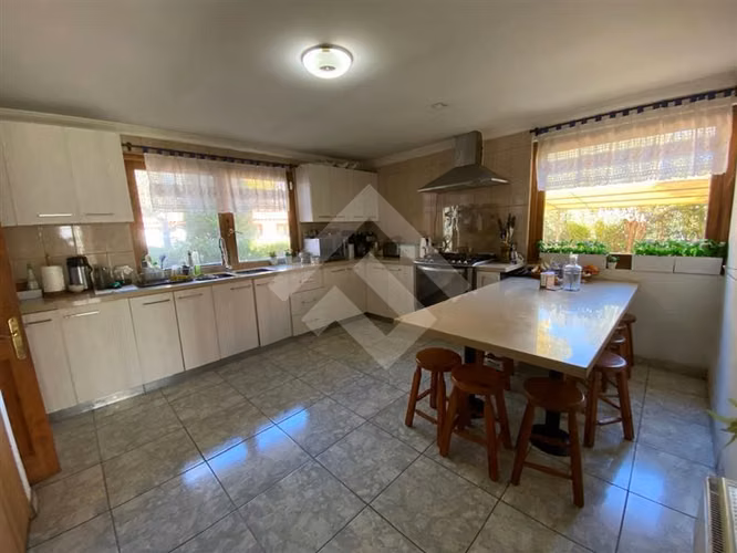 Parcela vendo 7D 8B piscina quincho condominio Talagante