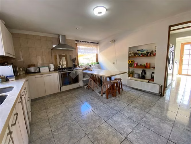 Parcela vendo 7D 8B piscina quincho condominio Talagante