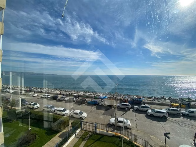 Depto amoblado vendo 4D 3B Estacionamiento en Viña del Mar