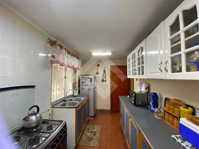 Casa amoblada Parcela 10.000 mts arriendo 4D 3B en Talagante