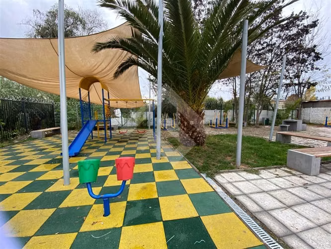Casa en arriendo 3D 1B estacionamiento en El Monte