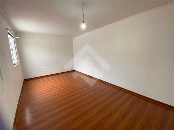 Casa en arriendo 3D 1B estacionamiento en El Monte