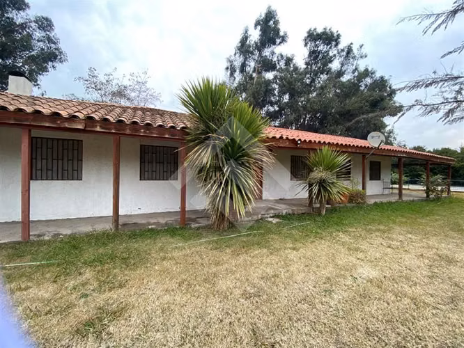 Parcela 10.000m c/casa amoblada arriendo Talagante