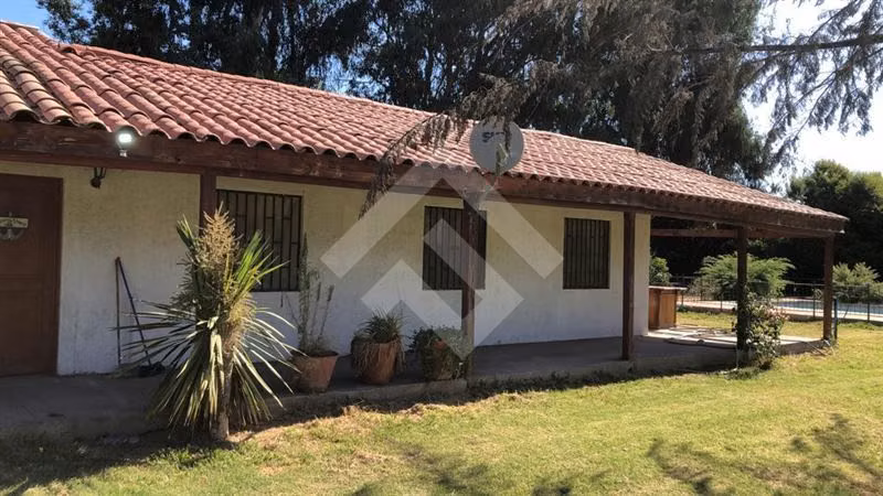 Parcela 10.000m c/casa amoblada arriendo Talagante