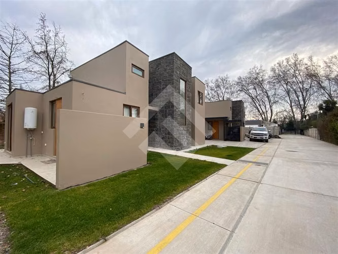 Casa 3D 3B patio estacionamiento arriendo en Isla de Maipo - Imagen 23