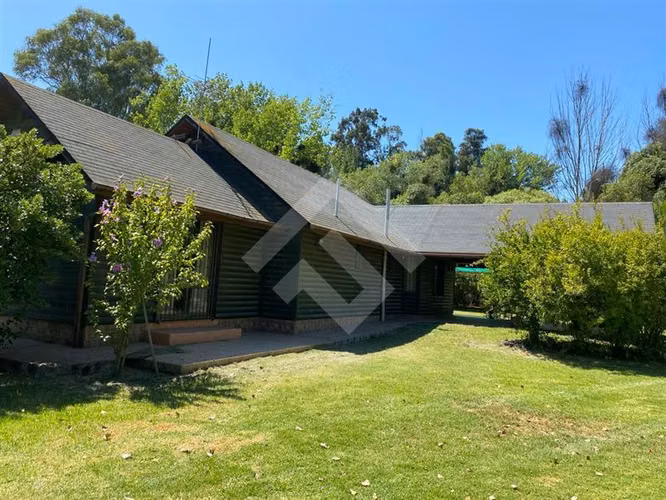 Casa en parcela vendo 3D 2B terraza Quincho en Talagante