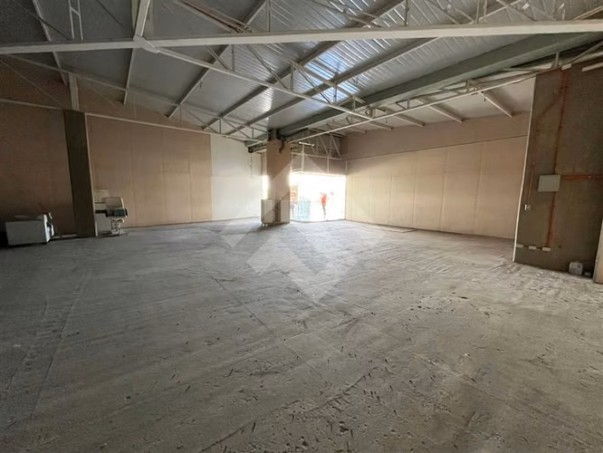Amplio Local Comercial en arriendo en Talagante 322,85 mt2