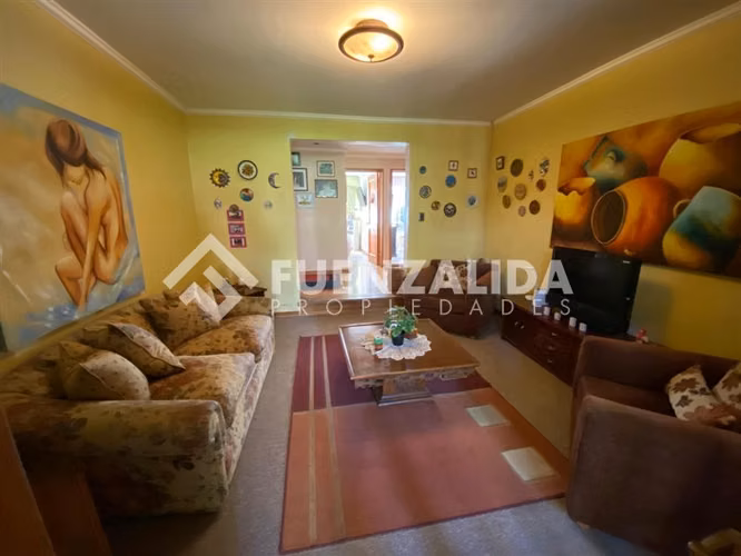 Casa vendo 5D 4B piscina , quincho, Condominio Talagante