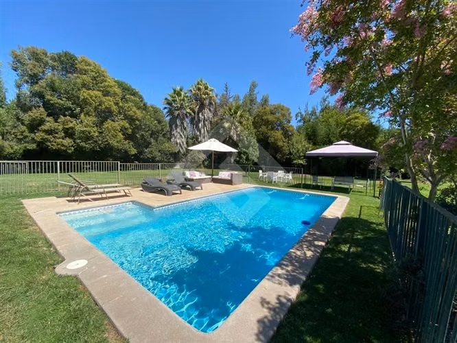 Casa vendo 5D 4B piscina , quincho, Condominio Talagante