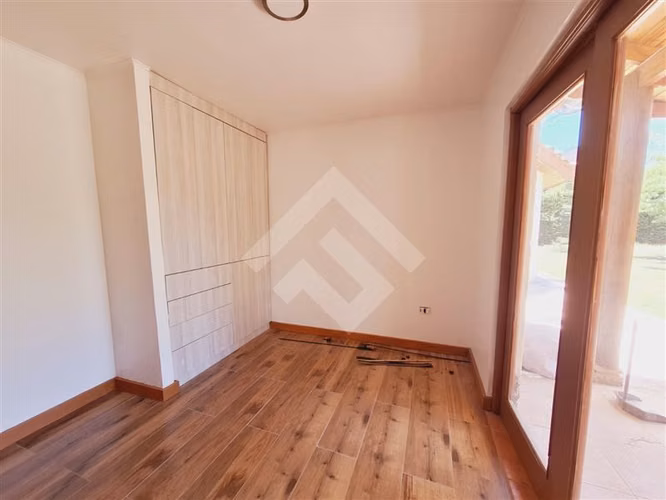 Casa en venta de 4 dorm. 3 Baños en Talagante. Oliveto