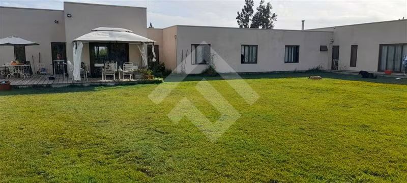 Parcela C/ casa mediterranea 4D 3B Vendo en Talagante