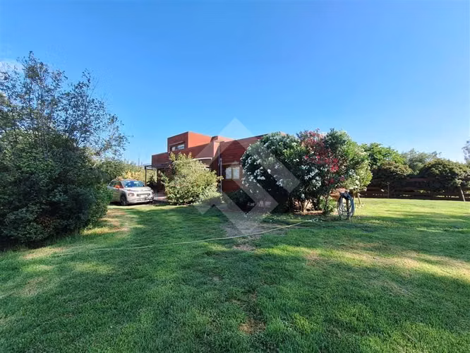 Casa en venta de 6 dorm. 5bañ Dos Casa Colonia Aleman Berlin