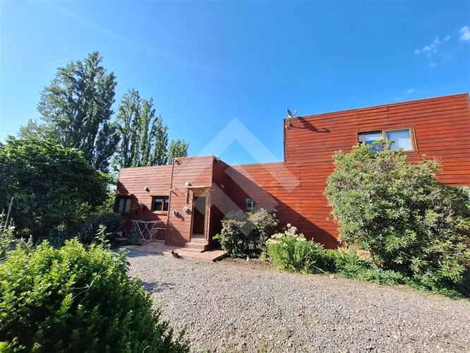 Casa en venta de 6 dorm. 5bañ Dos Casa Colonia Aleman Berlin