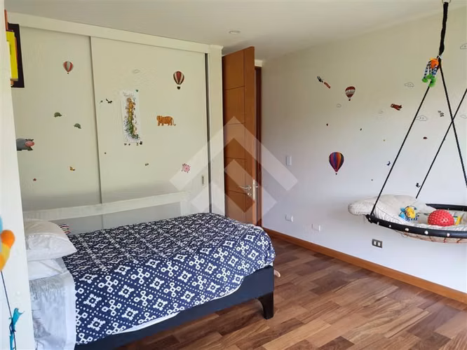 Parcela arriendo 4D3B canchas tenis Pad Condominio Talagante
