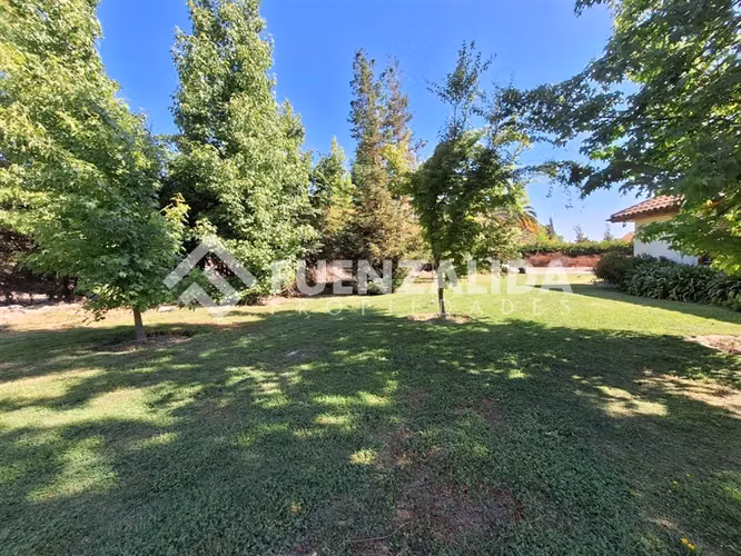 Parcela en venta en Peñaflor. Av Berlin La Colonia Alemana