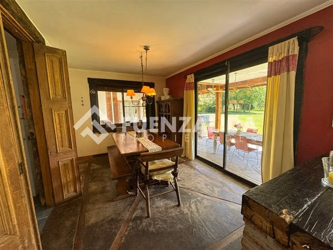 2 casas en venta en parcela de 5000 mts . Cond. Consolidado