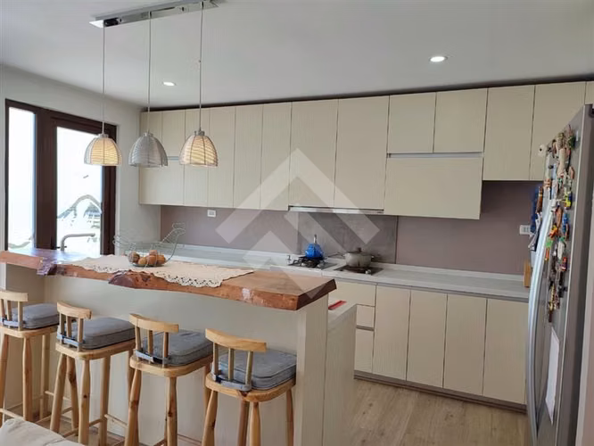 Parcela con 2 casas piscina Quincho en Padre Hurtado