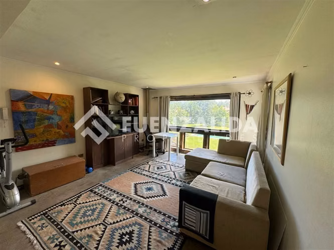 2 casas en venta en parcela de 5000 mts . Cond. Consolidado