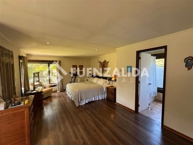 2 casas en venta en parcela de 5000 mts . Cond. Consolidado