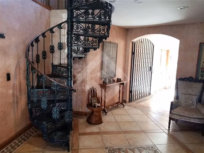 Parcela con casa 2 piscinas Condominio en venta en Talagante