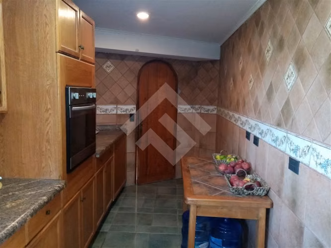 Parcela con casa 2 piscinas Condominio en venta en Talagante