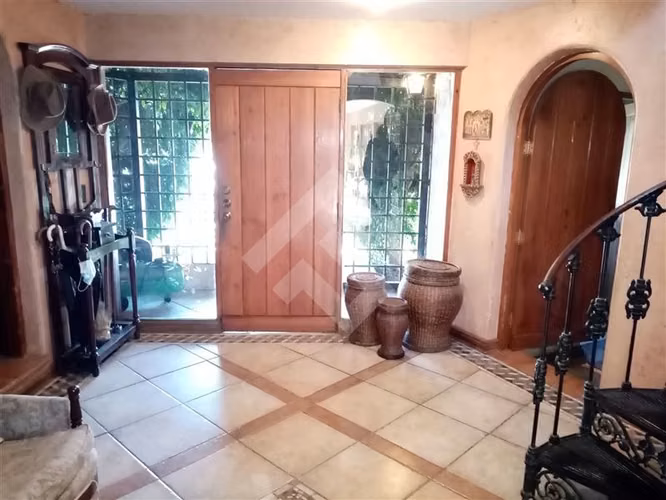 Parcela con casa 2 piscinas Condominio en venta en Talagante