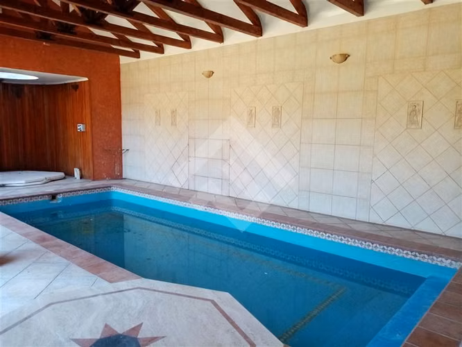Parcela con casa 2 piscinas Condominio en venta en Talagante