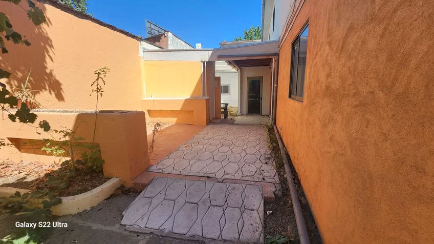 SE ARRIENDA EXCELENTE LOCAL COMERCIAL