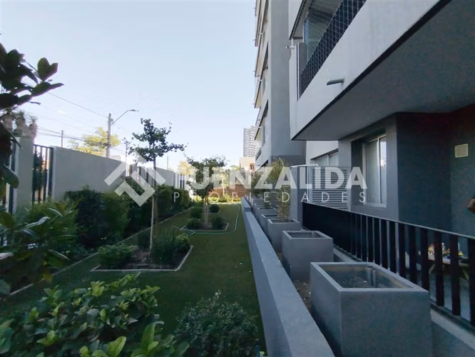 Departamento en venta de 2D-2B+EST-BOD, en La Florida