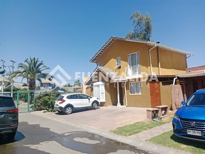 Casa en venta de 5 dorm. en Puente Alto