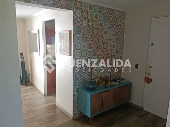 Casa en venta de 4 dorm. en La Florida