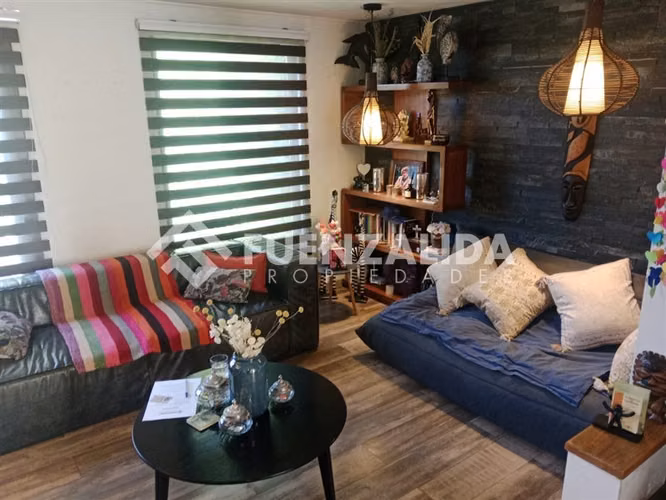 Casa en venta de 4 dorm. en La Florida