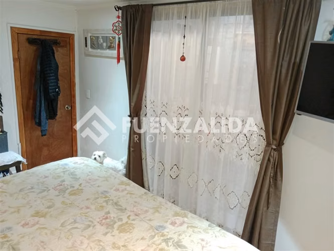 Casa en venta de 2 dorm. en La Florida