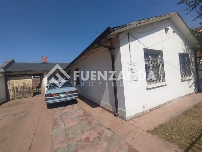 Vende Casa 4D, 2B, San Joaquín, Metro. Rodrigo de Araya