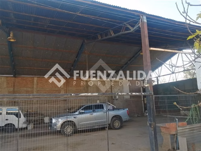 Casa en venta de 6 dorm. en La Florida