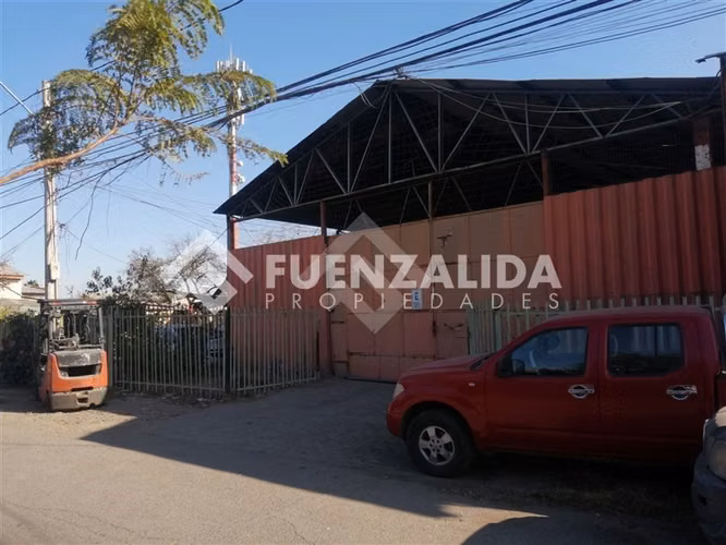 Casa en venta de 6 dorm. en La Florida