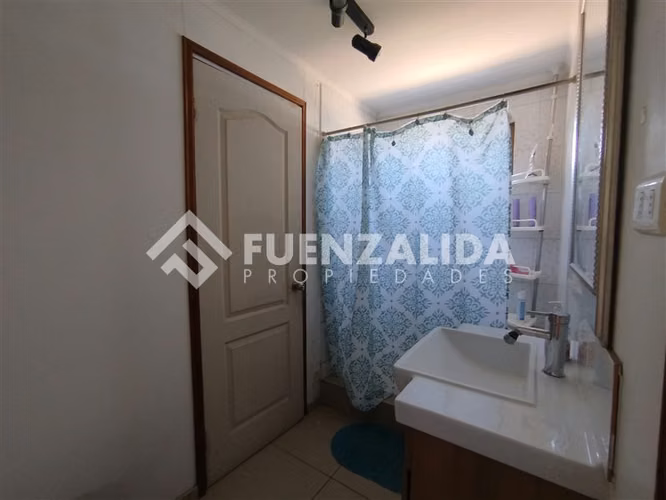 Casa en venta 4D. 3B. Piscina. en La Florida