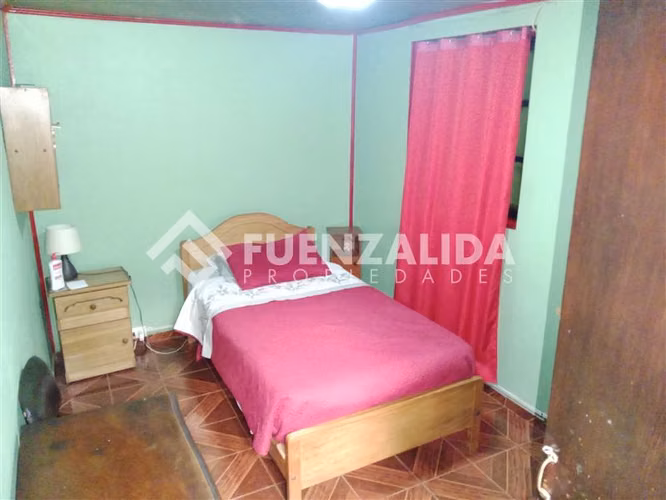 Casa en venta de 4 dorm. en La Granja