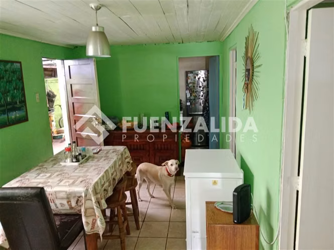 Casa en venta de 4 dorm. en La Granja