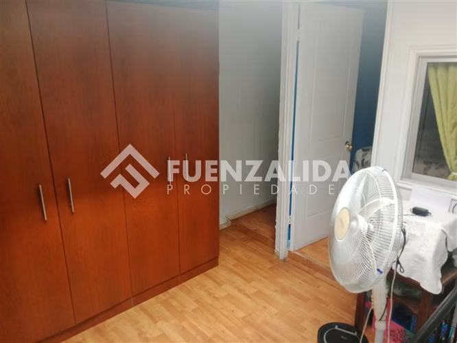 Casa en venta de 4 dorm. en La Florida