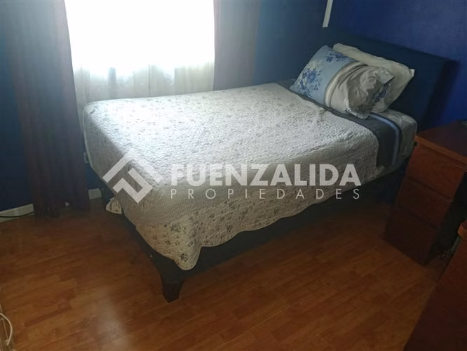 Casa en venta de 4 dorm. en La Florida